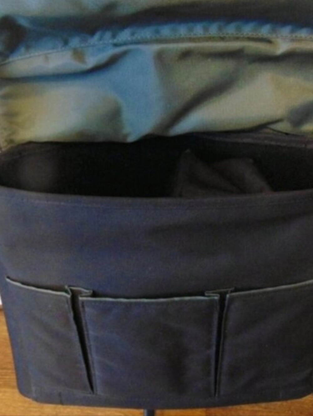 🎵Bose SoundDock Messenger Bag with Padded Shoulder Strap - Picture 2 of 8